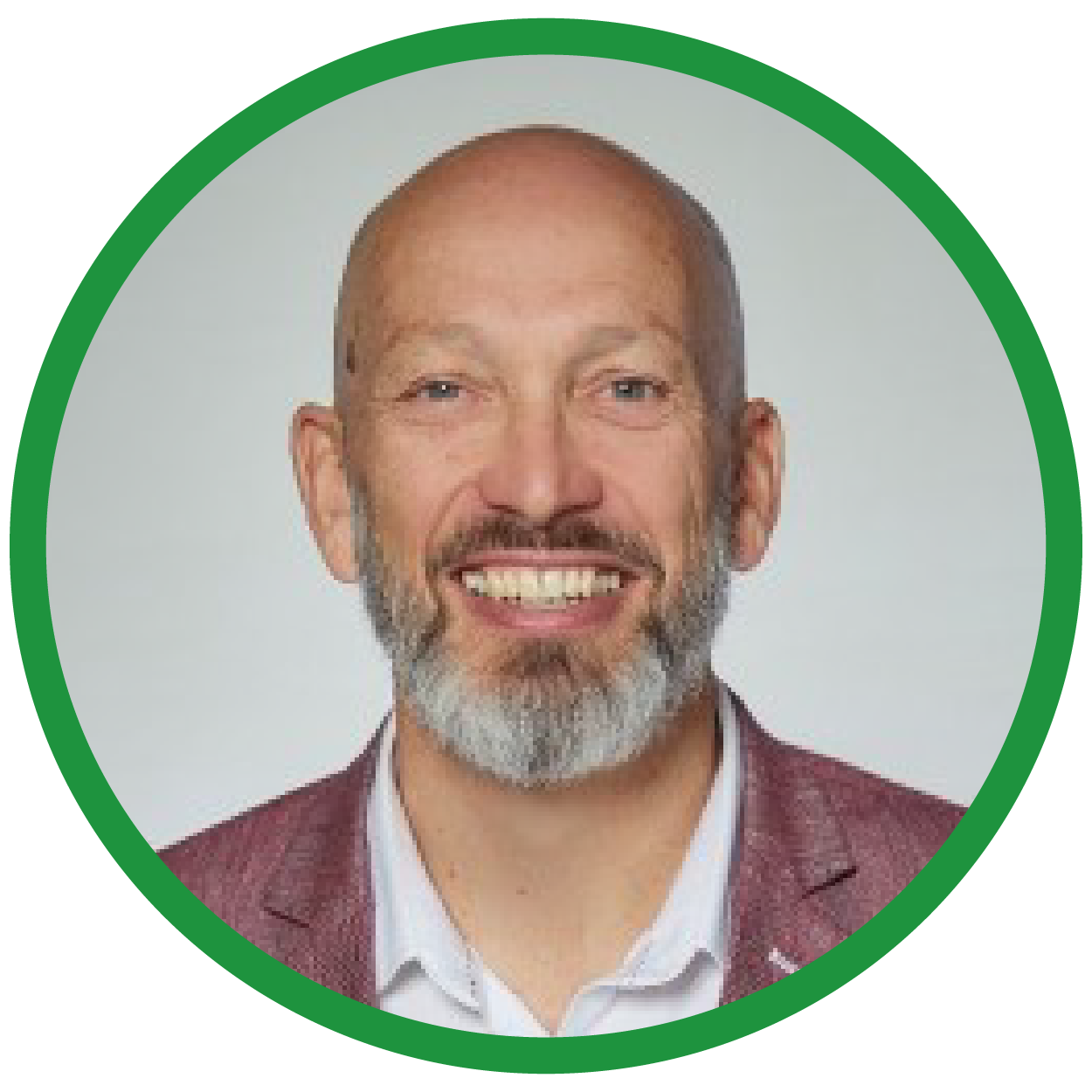 Headshot of Chris Seaman